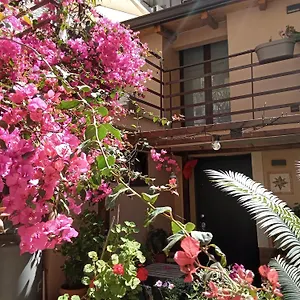  Gasthuis Mizzicahome Solemare Italië
